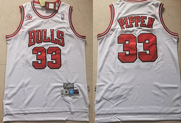 Men's Chicago Bulls #33 Scottie Pippen Throwback Stitched Basketball Jersey