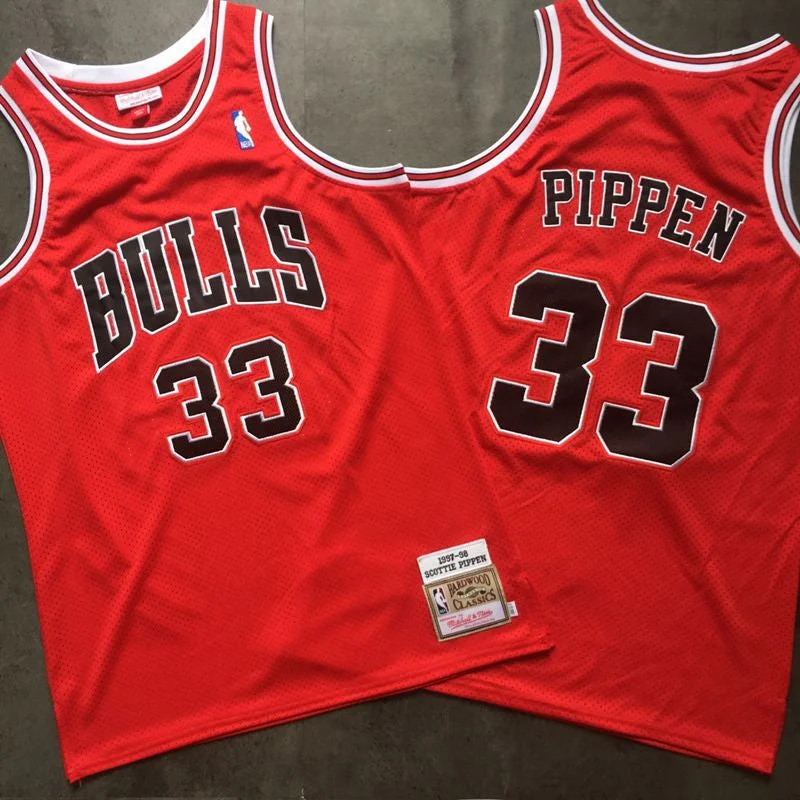 Bulls 33 Scottie Pippen Red 1997-98 Hardwood Classics Mesh Basketball Jersey