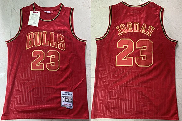 Men's Chicago Bulls #23 Michael Jordan Throwback Stitched Basketball Jersey